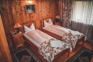 Фотографии Гостевой дом Carmi House г. Зэрнешти (Румыния) №2 Фото Гостевой дом Carmi House г. Зэрнешти 2