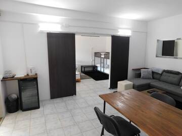Фото номера Семейный суперлюкс Мотели Mountain Vista Suites г. Зэрнешти 2